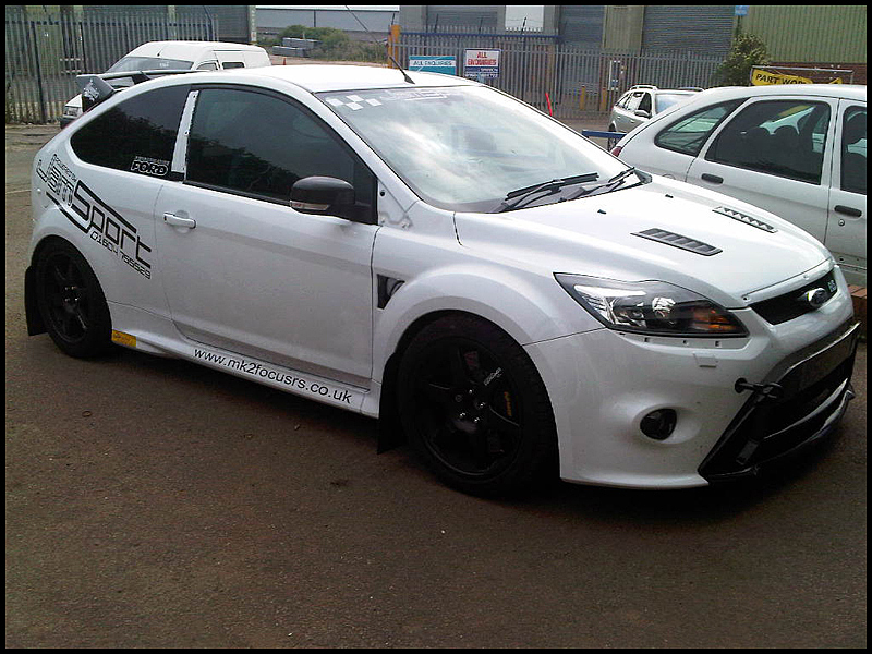ford-focus-rs-all-that-gleams