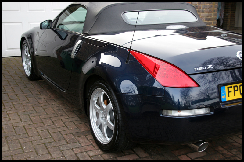 nissan-350z-convertible-car-valeting-surrey-all-that-gleams-13