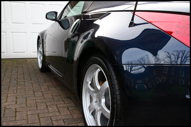 nissan-350z-convertible-car-valeting-surrey-all-that-gleams-3