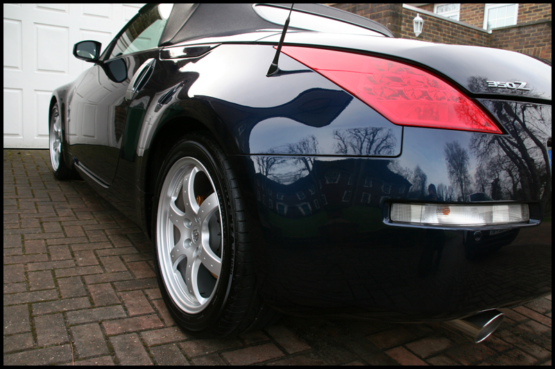 nissan-350z-convertible-car-valeting-surrey-all-that-gleams-4