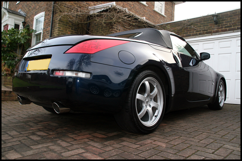 nissan-350z-convertible-car-valeting-surrey-all-that-gleams-6