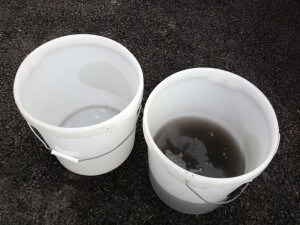 Separate buckets keeps your water clean