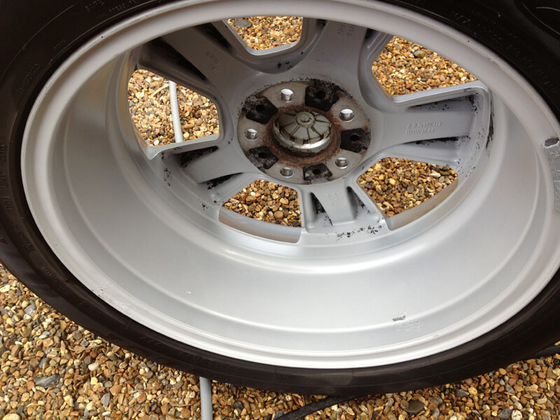 how to detail alloy wheels
